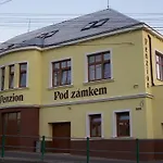 Pod Zamkem Guest house 3*