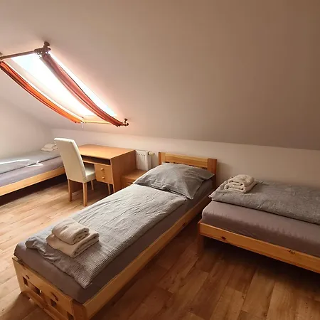 Pod Zámkem